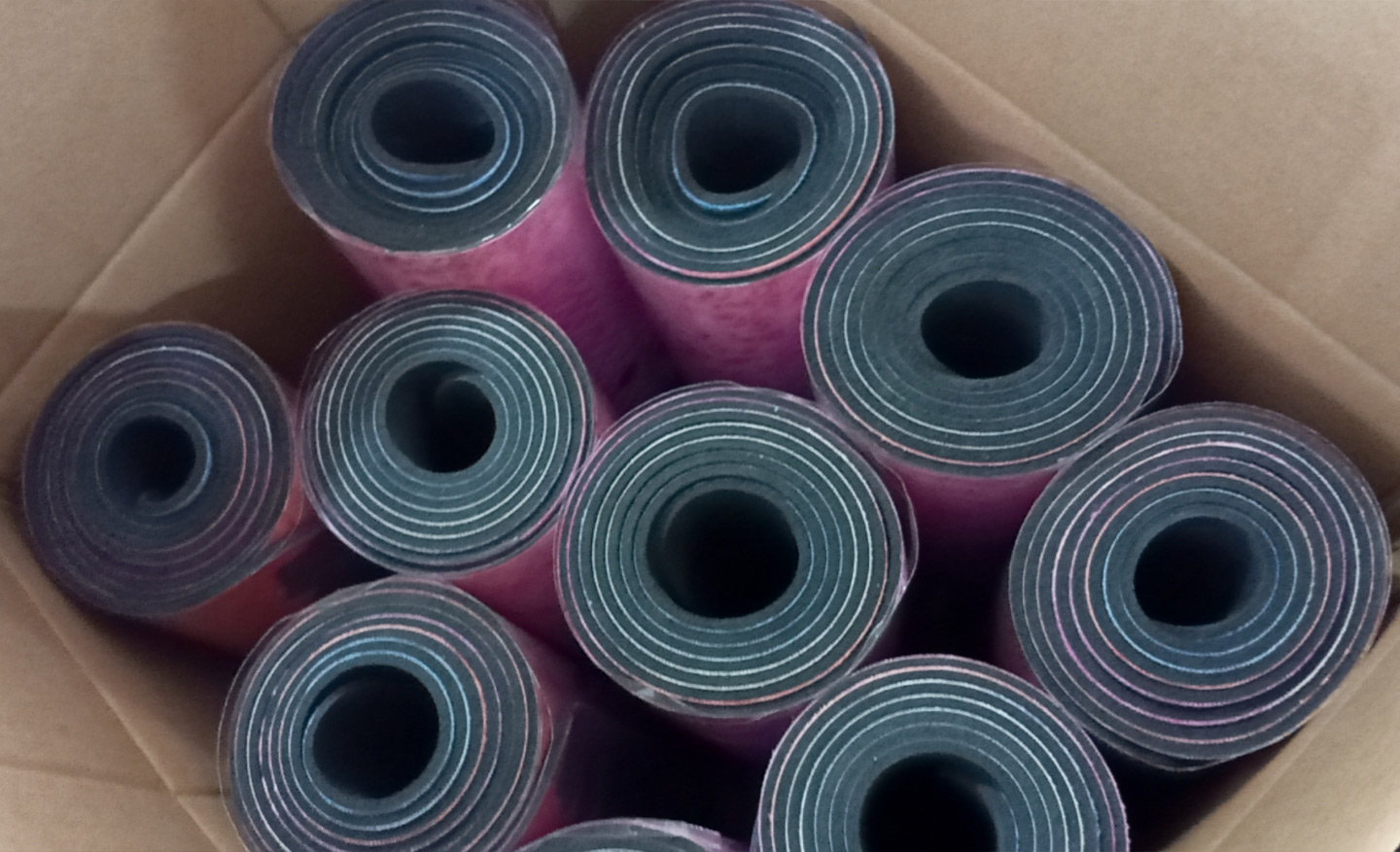 pu yoga mat packing