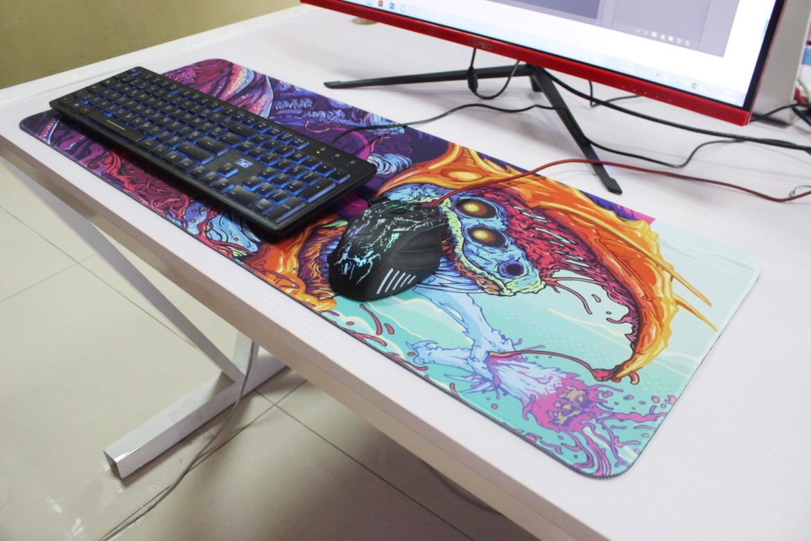 Custom CS GO Large RGB LED Gaming Mouse Pad MousePad RGB - FDT Rubber