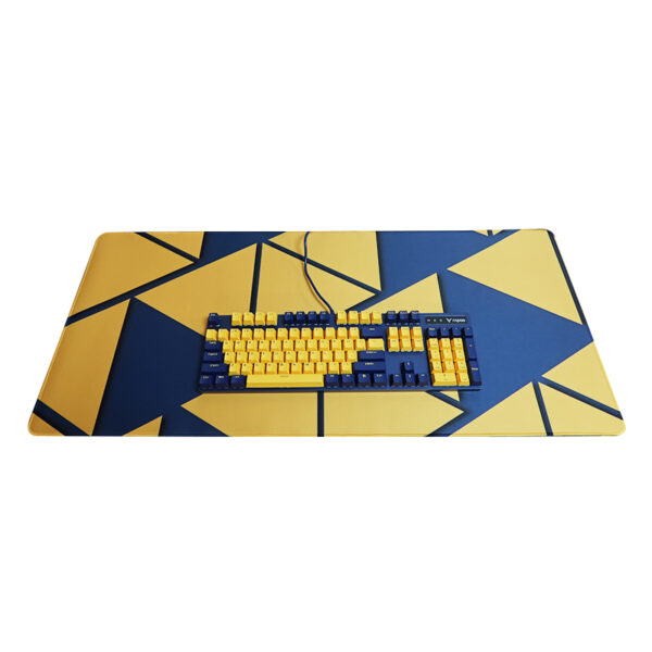 deskmat and keybaord